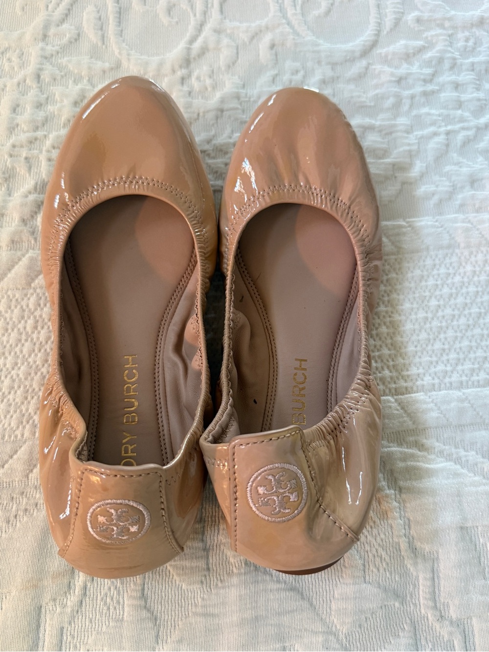 Tory Burch Patent Leather Ballet Flats in Nude